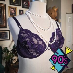 Vintage 90s Vanity Fair My Favorite Fantasy Purple Lace Underwire Bra Lingerie